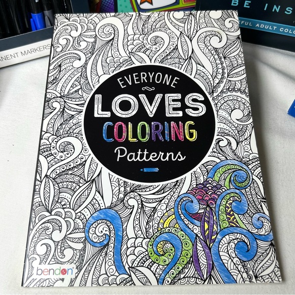 ADULT COLORING BOOK SET #6 - Picture 13 of 15